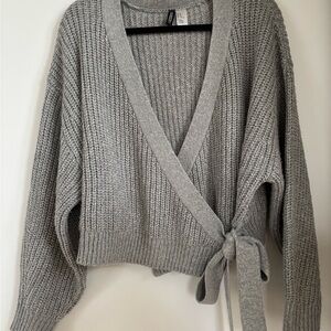 H&M Light Gray V-Neck Wrap Sweater